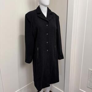Black/Dark Gray Heather Long Wool Blend Women's Coat with Button Closure Sz M